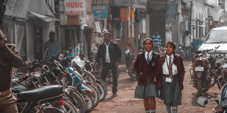 Bomb Threats Disrupt Dozens of Schools in New Delhi