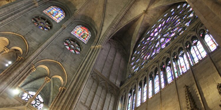 Prince of Wales to Meet Trump Ahead of Notre-Dame Reopening