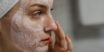 DIY Skincare Tips for Wildfire Survivors