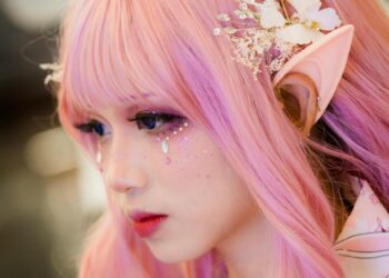 Is This The New Trend? Celebrities Turn to Cosplay Dressing at Award Ceremonies