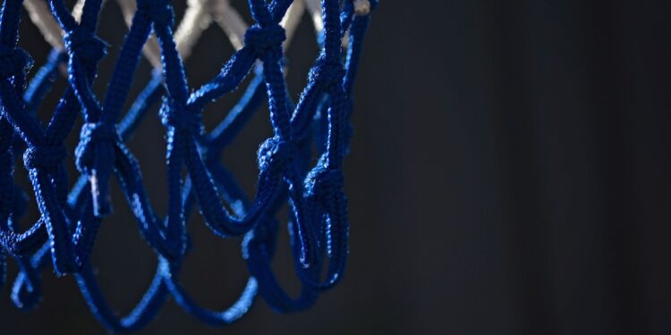 Gilgeous-Alexander Shows Out, Thunder Win 14 Straight