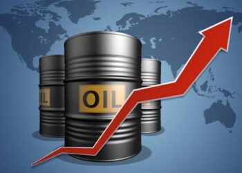 Global Oil Prices Edge Higher to $74.80/Barrel on First Trading Day of 2025