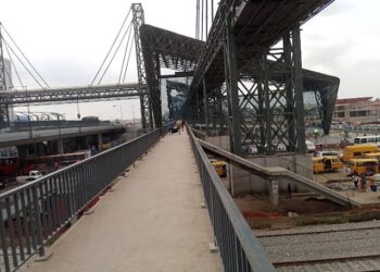 Oshodi Pedestrian Bridge Shut Over Safety Concerns