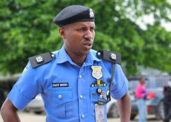 Delta Police Respond to Viral Video of Residents Blocking Officers