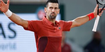 Australian Open: Djokovic, Gauff, Sabalenka, Alcaraz Move On, While Zheng Bows Out