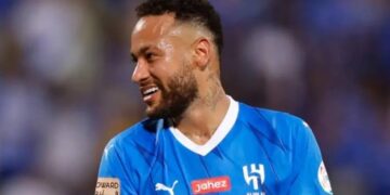 Neymar Returns to Santos After 12 Years Away