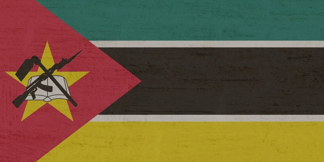 Chapo Sworn in Amid Mozambique Election Crisis