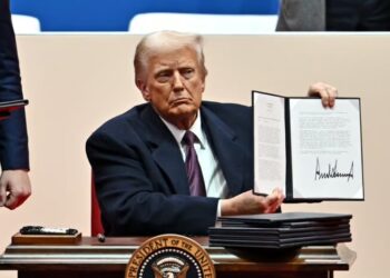 Federal Judge Blocks Trump’s Birthright Citizenship Order