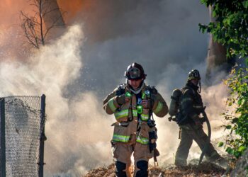 Los Angeles Wildfires: At least 10 Confirmed Dead