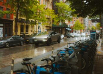 PTSD-Suffering Soldier Suspected in Las Vegas Cybertruck Blast — FBI