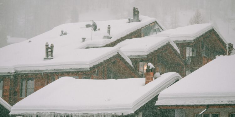 Severe Snow and Flooding Wreak Havoc on UK Travel