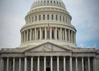 Police Arrest Man Carrying Machete and Knives at US Capitol