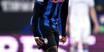 Lookman’s Missed Penalty and Gasperini’s Criticism: Costly Champions League Exit for Atalanta