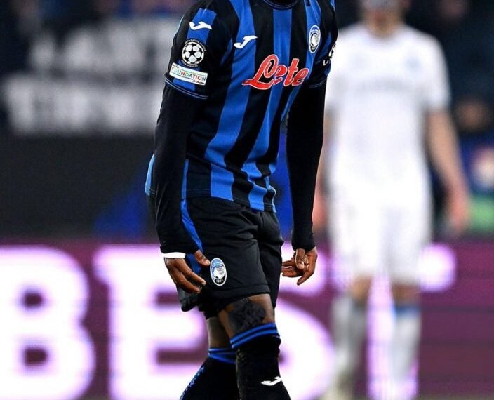 Lookman’s Missed Penalty and Gasperini’s Criticism: Costly Champions League Exit for Atalanta