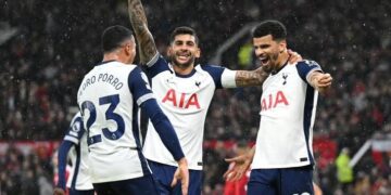 Tottenham Hold Off Manchester United to End Home League Dry Spell