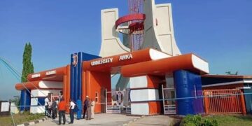UNIZIK Reacts As Student Allegedly Bites Lecturer In Dispute