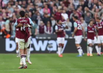 West Ham Shock Arsenal at Emirates to put a dent on Title Hopes