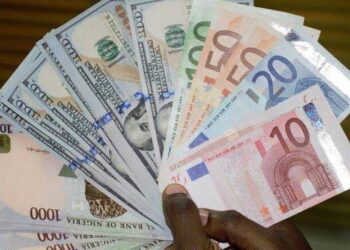 Naira Gains as Dollar Fall to ₦1,490 Euro and Pounds Strengthen – Feb 22 Update