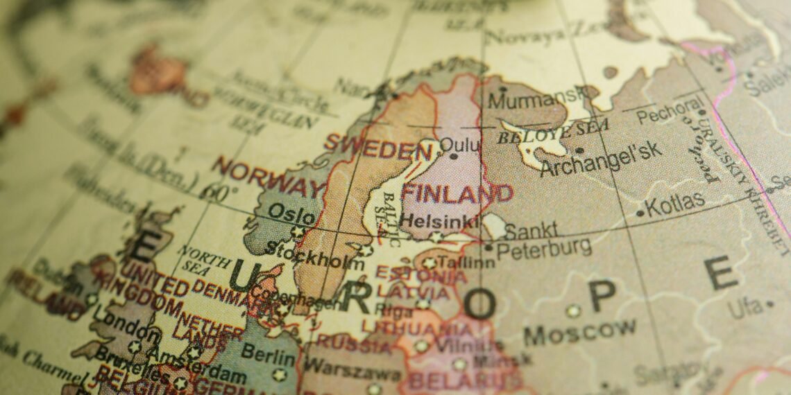 Europe Debates Peacekeeping Role in Ukraine