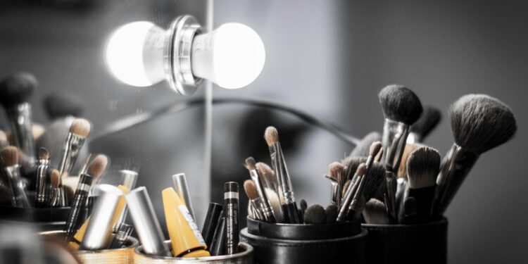 7 Beauty Fails We’ve All Experienced (and How to Fix Them)