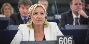 Marine Le Pen Calls for Nationwide Protests After Election Suspension