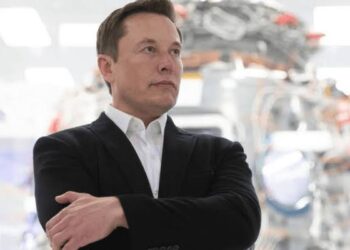 Musk’s AI Company xAI Takes Over X Platform in Surprise Tech Deal