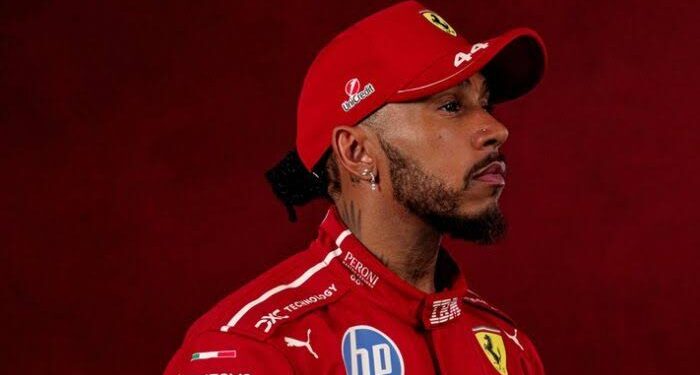 Hamilton Takes Chinese GP Sprint Pole, Smashes Lap Record