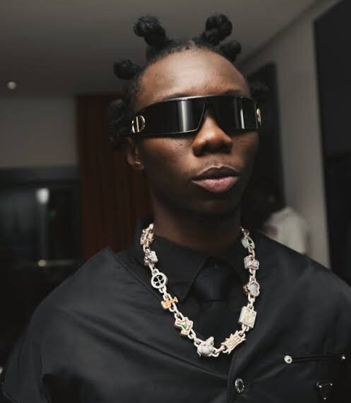 “You Thought Olamide Was God?” – Blaqbonez Mocks Ex-YBNL Rapper