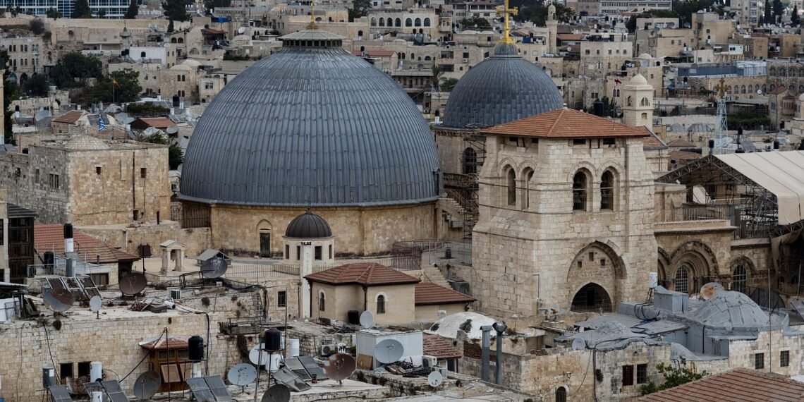 Israeli Airstrikes Kill 10 in Southern Gaza as Palestinian Mark Eid al-Fitr Celebration