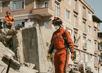 Lekki Building Collapse: 14 Rescued, Many Still Trapped