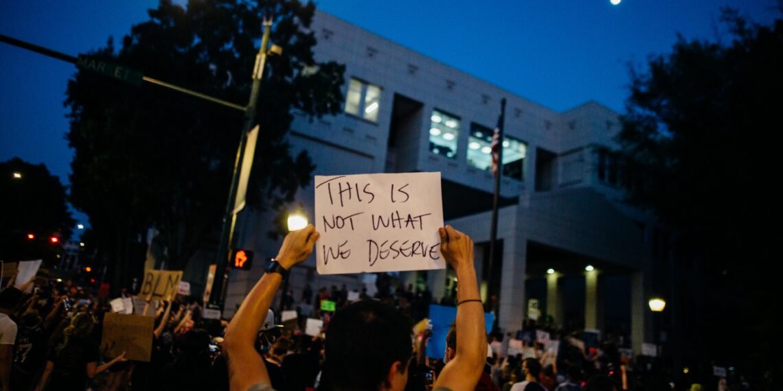 Istanbul Mayor’s Detention Sparks Widespread Protests Across Turkey