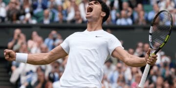Alcaraz Reaches Queen’s Final Again After Straight-Sets Win Over Bautista Agut