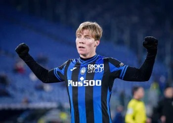 Højlund’s Late Strike Rescues Point for Manchester United in 10-Men Bournemouth