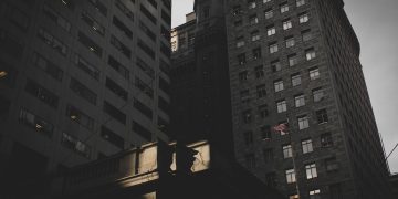 California Overtakes Japan as World's 4th Largest Economy in GDP Rankings