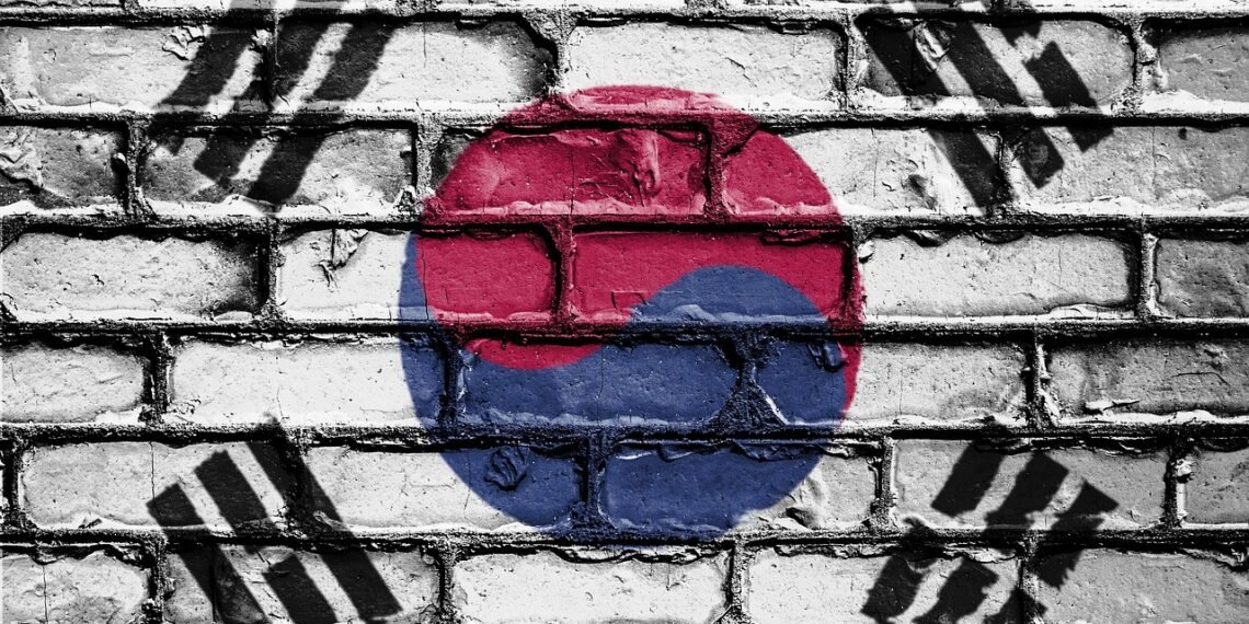 South Korea Presidential Race Begins as Opposition Leader Lee Declares Candidacy