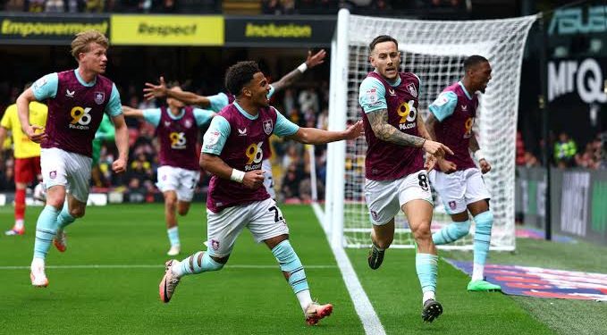 Burnley and Leeds Back to Premier League in Style