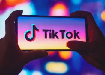 Trump Extends TikTok Ban Deadline as Negotiations Continue Over Chinese-Owned App