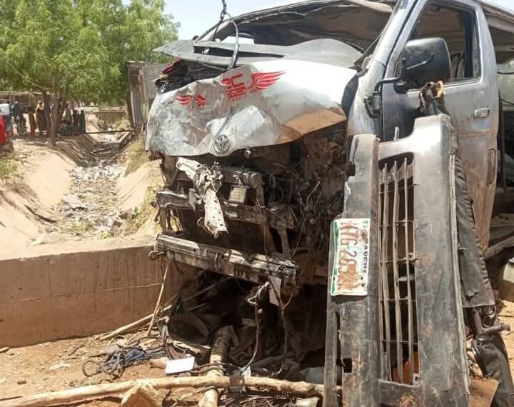Five Dead, 19 Injured As Bus Crashes Into Yobe Market