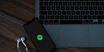 Spotify Facing Major Outage – Users Worldwide Report Crashes