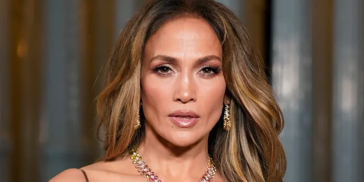 Jennifer Lopez Faces Lawsuit Over Instagram Photos