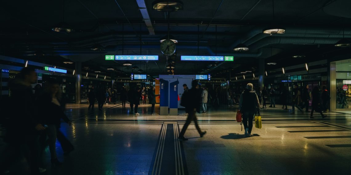 Heathrow Airport Blackout Cause Still Unknown