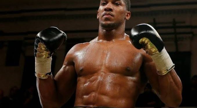 Anthony Joshua to Have Elbow Surgery Before Ring Return