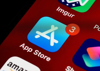 Texas Targets Apple, Google With New Online Safety Law