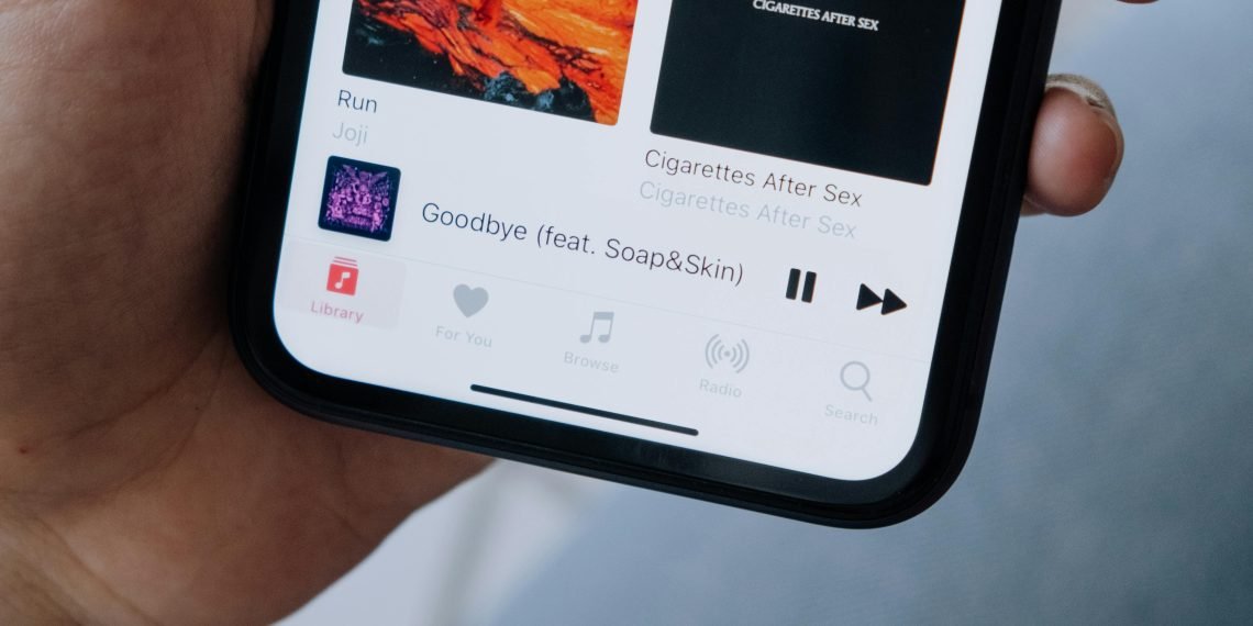 Celebrities Begin Legal Action Against AI Voice Mimicry