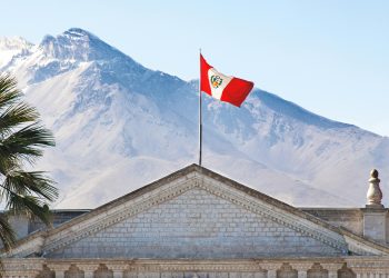 Peru PM Resigns Before Congress Censure Vote