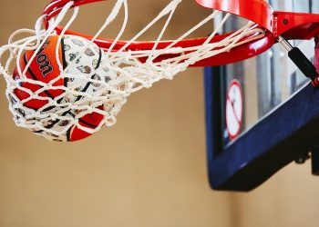 Clippers Hold Off Nuggets to Bring West Showdown to a Game 7