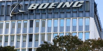 Boeing Avoids Prosecution in DOJ Crash Settlement