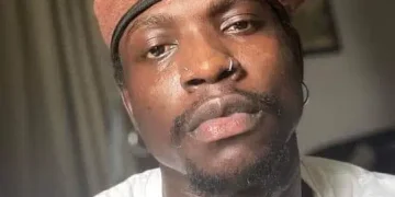 VeryDarkMan Slams Pastor David Ibiyeomie Over Threat To Arrest Bloggers, Accuses Him Of Abusing Power