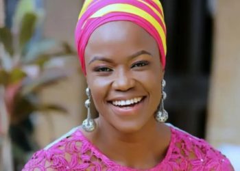 Sola Allyson Joins Sony Music Publishing, Celebrates New Milestone