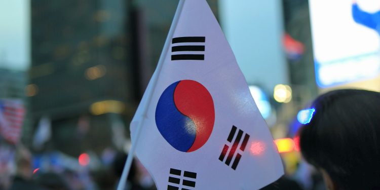 South Korea Presidential Candidates Make Final Election Push